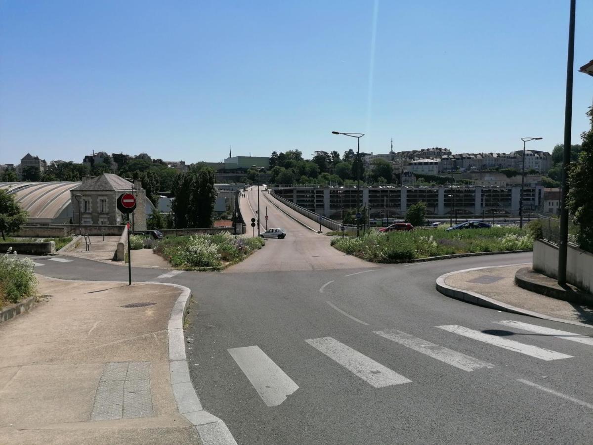 Proche Gare Et Centre-Ville De Poitiers Emplacement Ideal Zewnętrze zdjęcie
