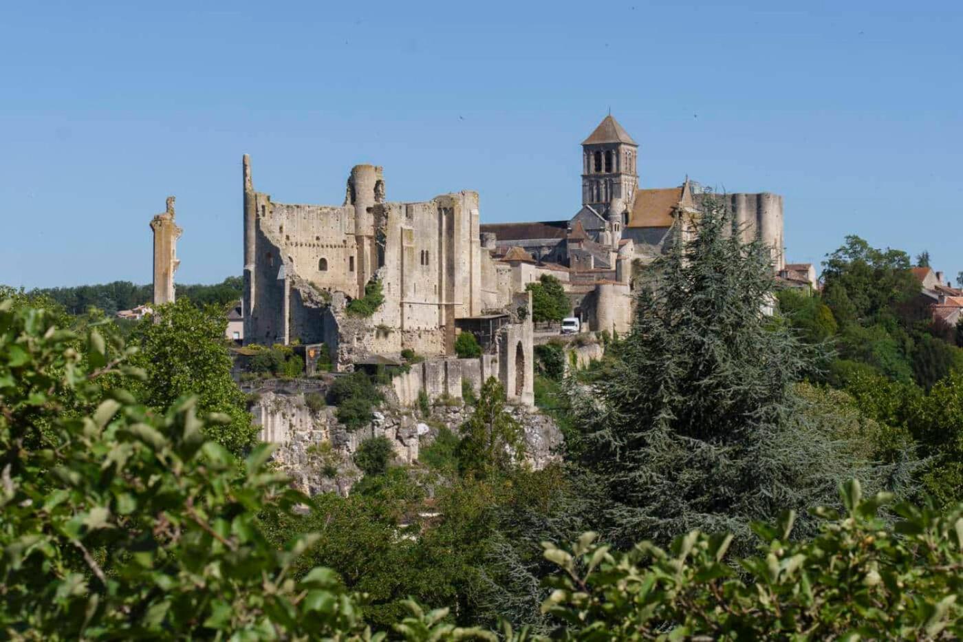 Proche Gare Et Centre-Ville De Poitiers Emplacement Ideal Zewnętrze zdjęcie